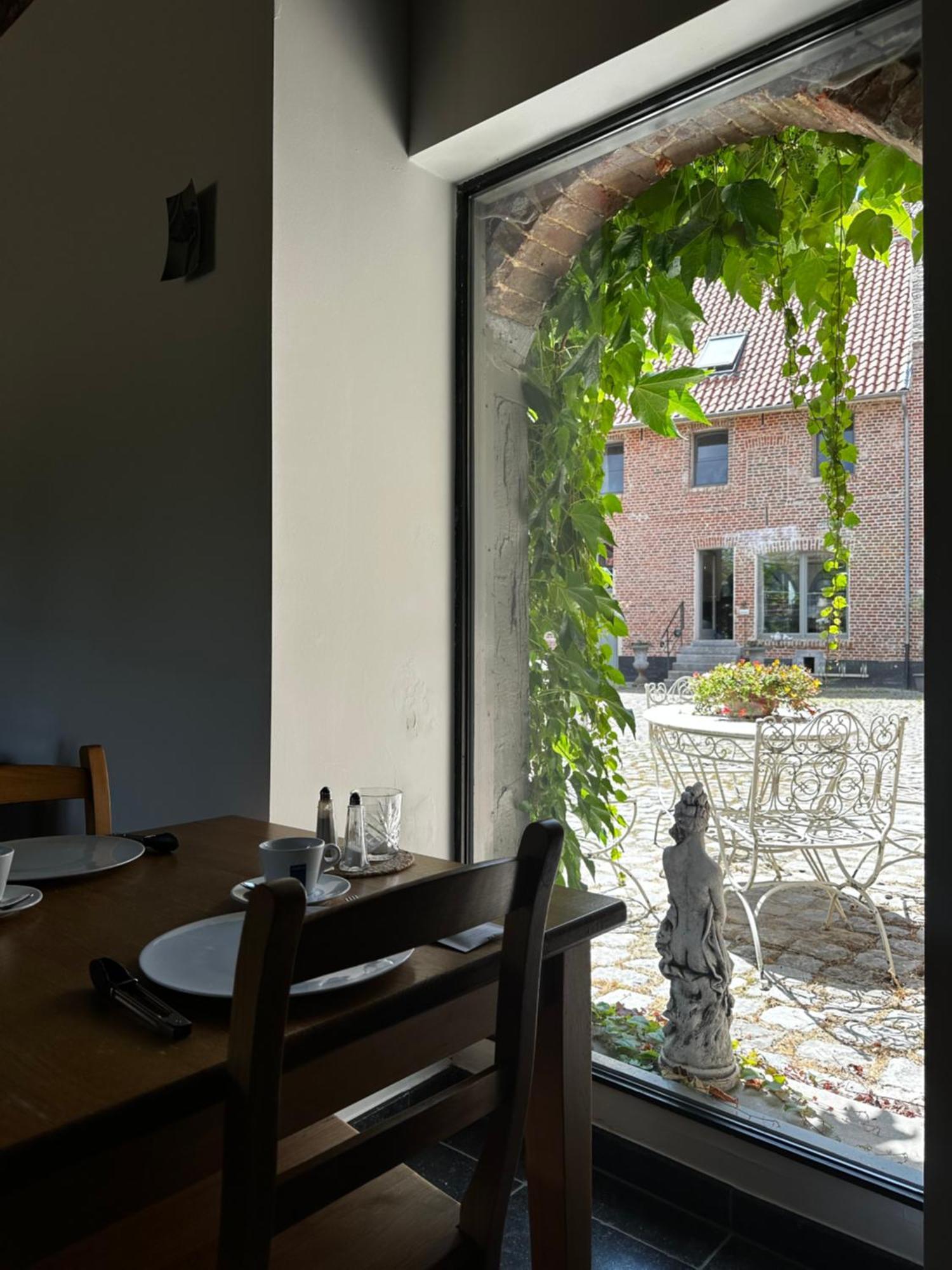 De Verborgen Parel B&B Borgloon Exteriör bild