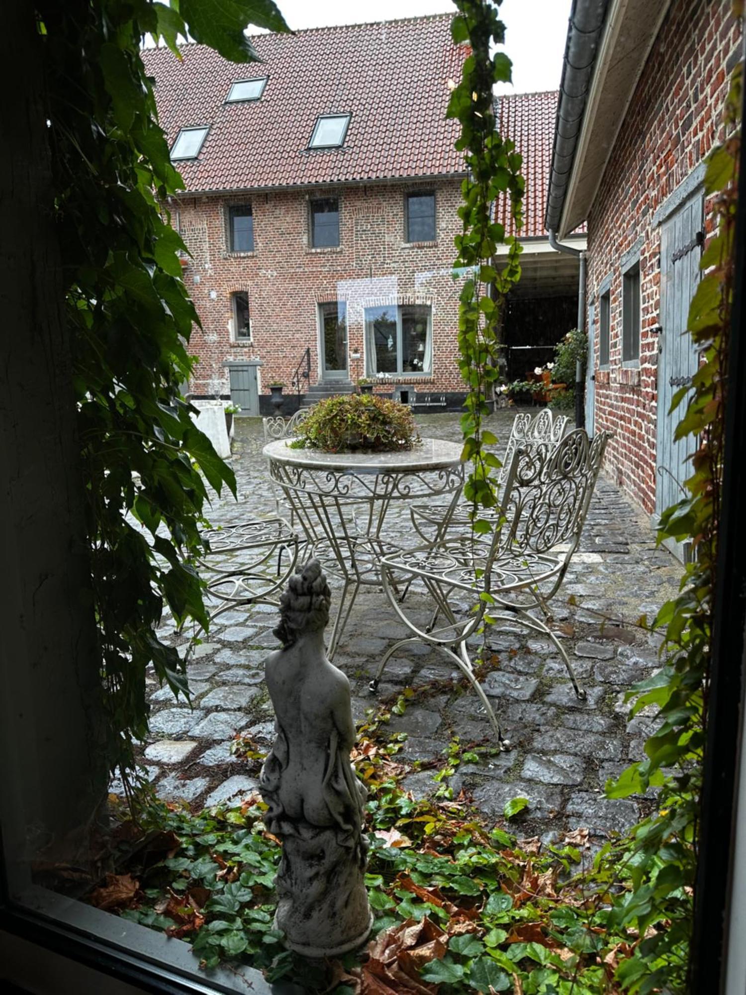 De Verborgen Parel B&B Borgloon Exteriör bild