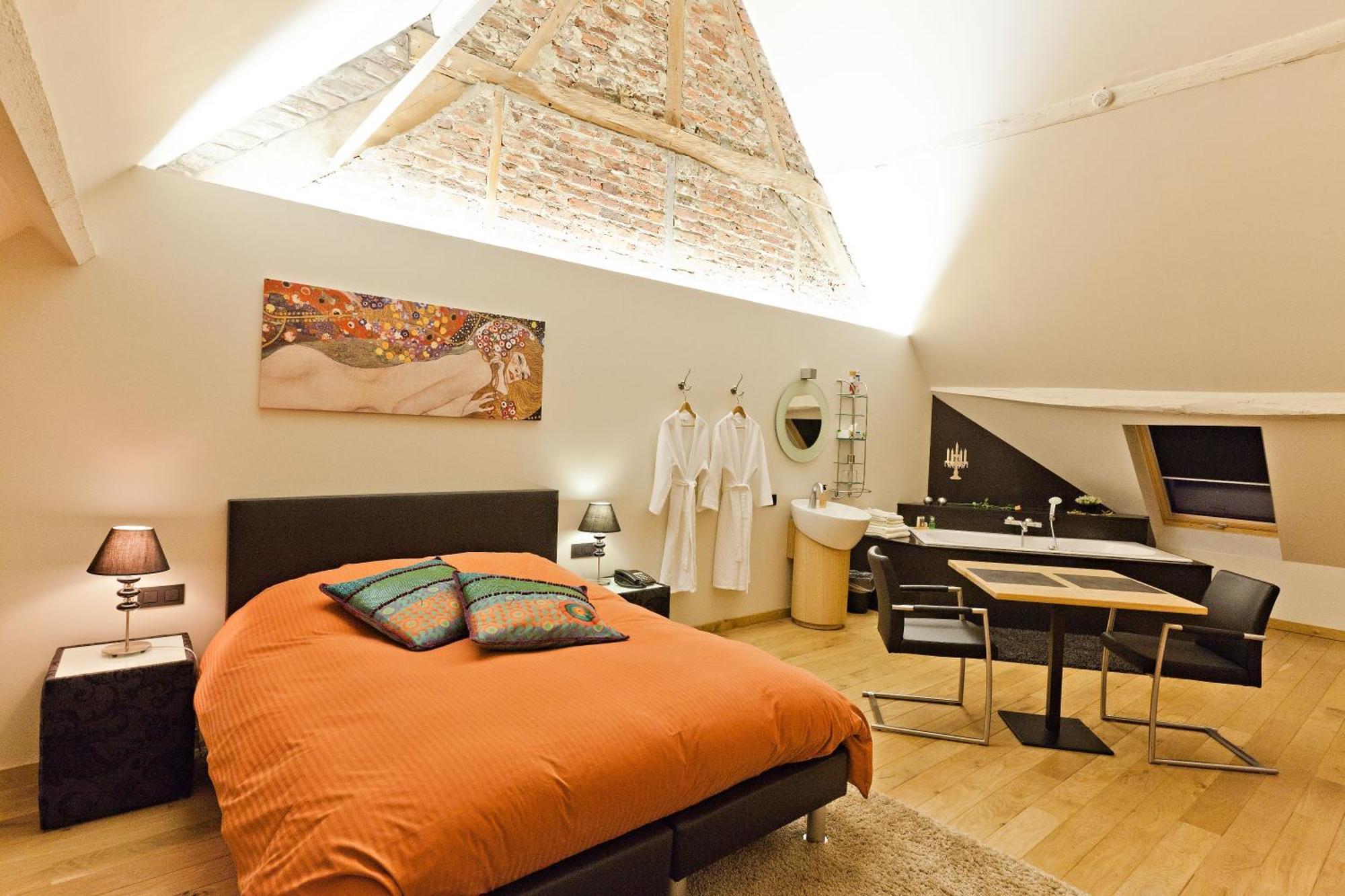 De Verborgen Parel B&B Borgloon Exteriör bild